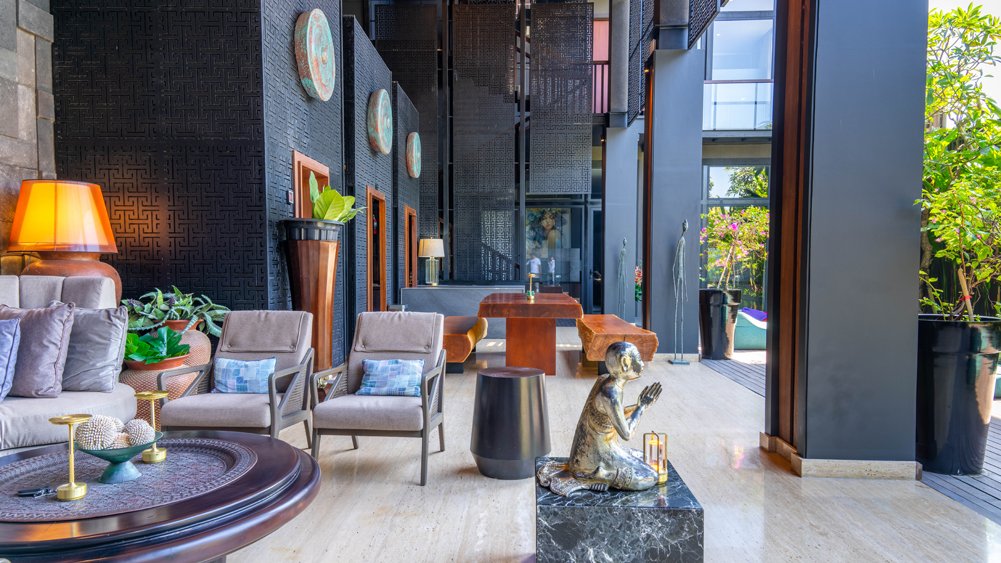 Elite Havens - Villa Moonstone -Private 8-Bedroom Modern Luxury Villa  -  Bali Indonesia - Open living area by the pool